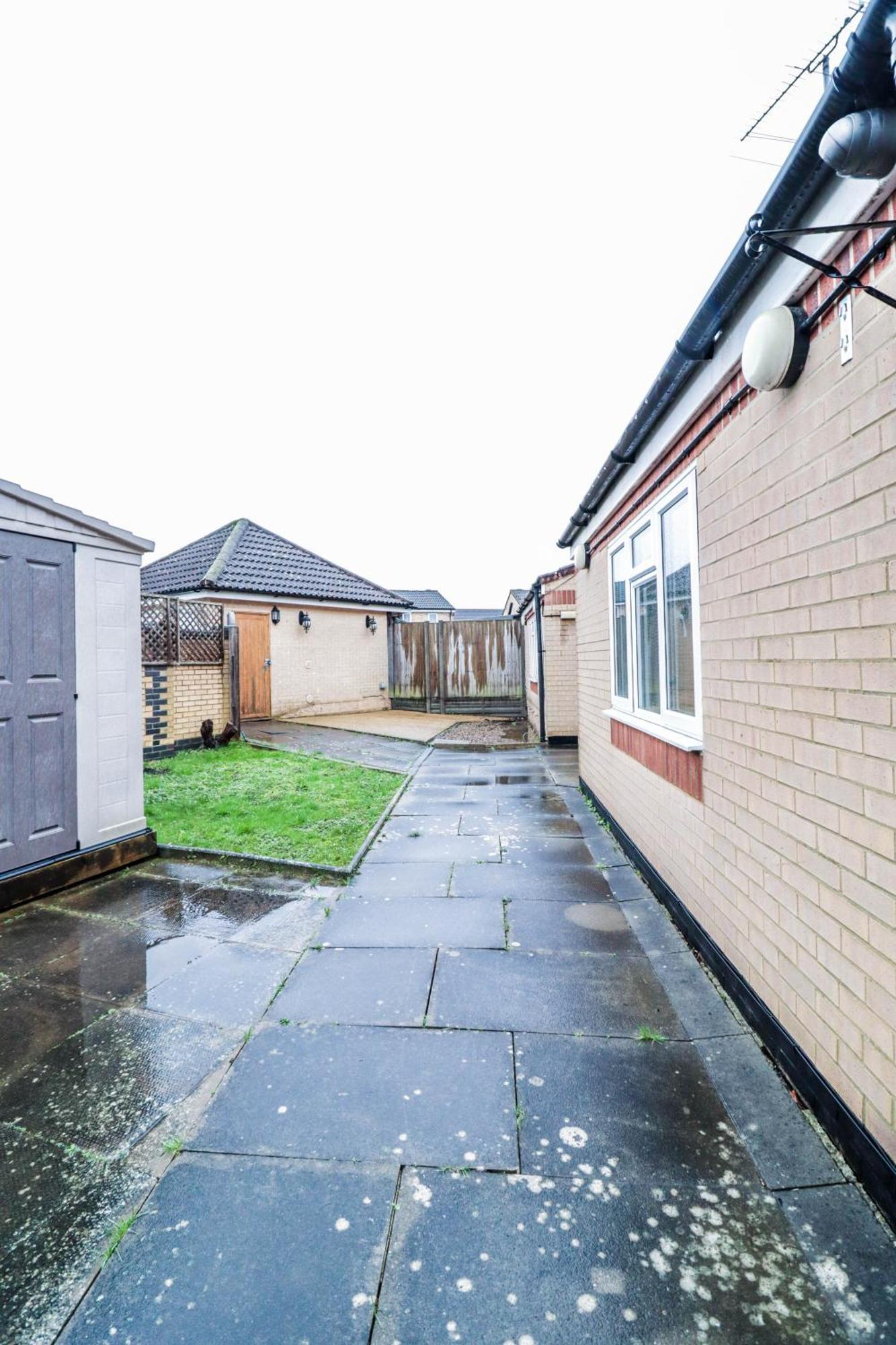 Bright And Spacious Contractor House L Parking! Borehamwood Exterior photo